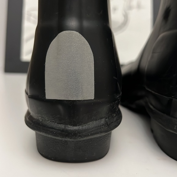 Hunter Original Kids' Classic Rain Boot Black Mate Little Kid/Big Kid) S… - Picture 8 of 16